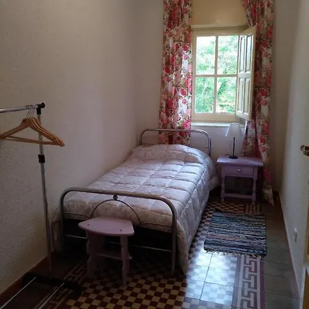 Casa Los Perales Holiday home Navalperal de Pinares
